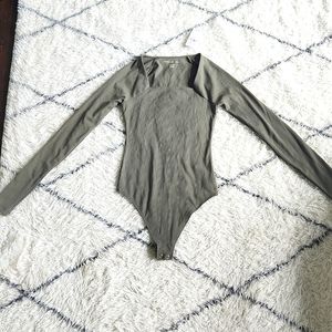BRAND NEW American Eagle size extra small bodysuit